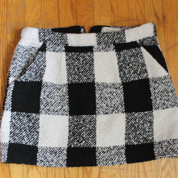 Forever 21 Dresses & Skirts - black and white checkered Forever21 mini skirt (M)